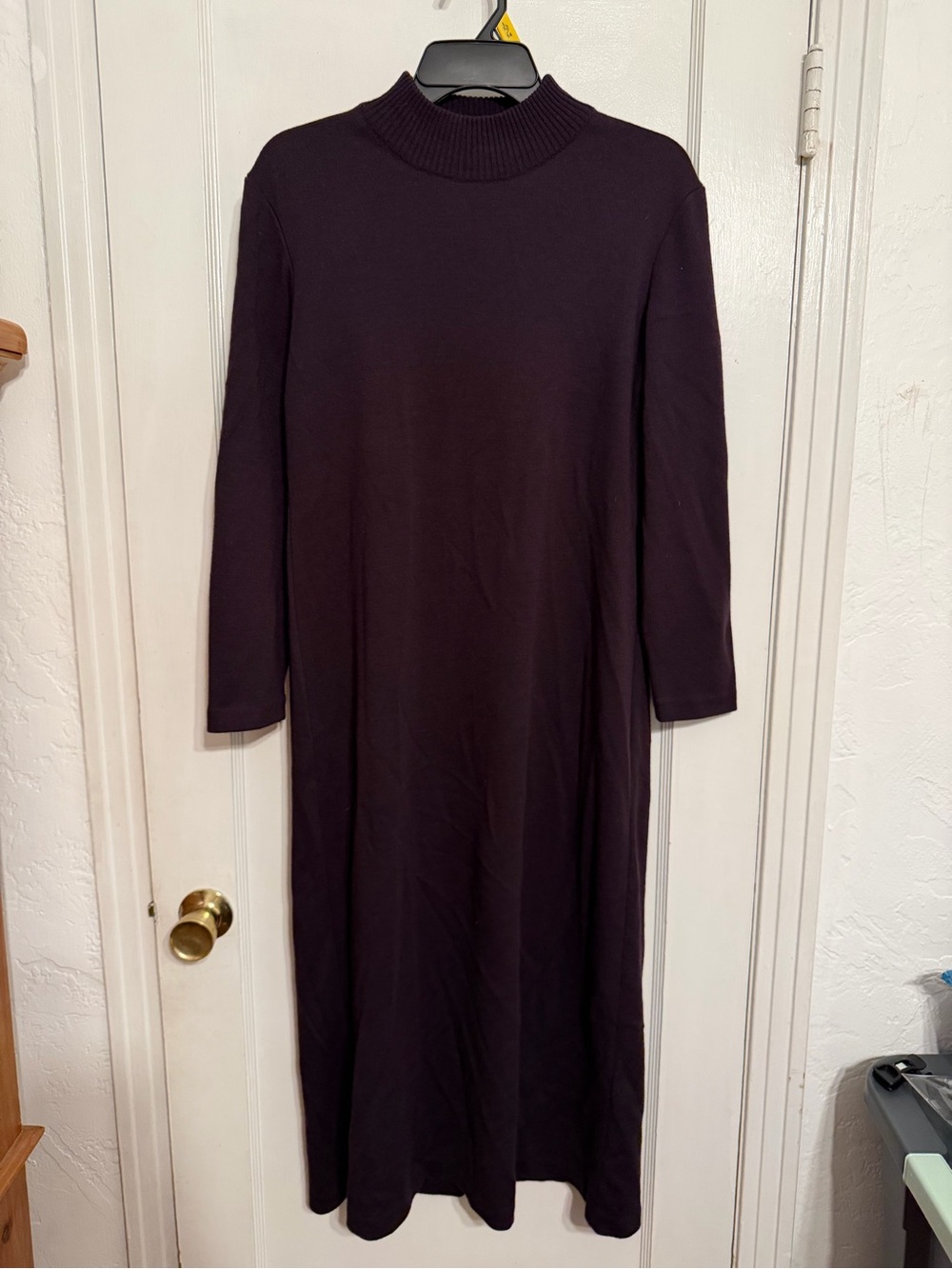 Sag Harbor Black Mock Neck Long Sleeve Midi Dress